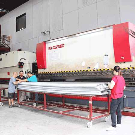 盛威斯特工廠車間