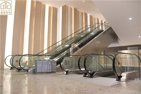 自動(dòng)扶梯不銹鋼蜂窩板 自動(dòng)扶梯不銹鋼蜂窩板