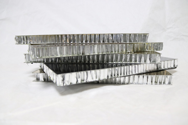 不銹鋼蜂窩板定制 不銹鋼蜂窩板定制